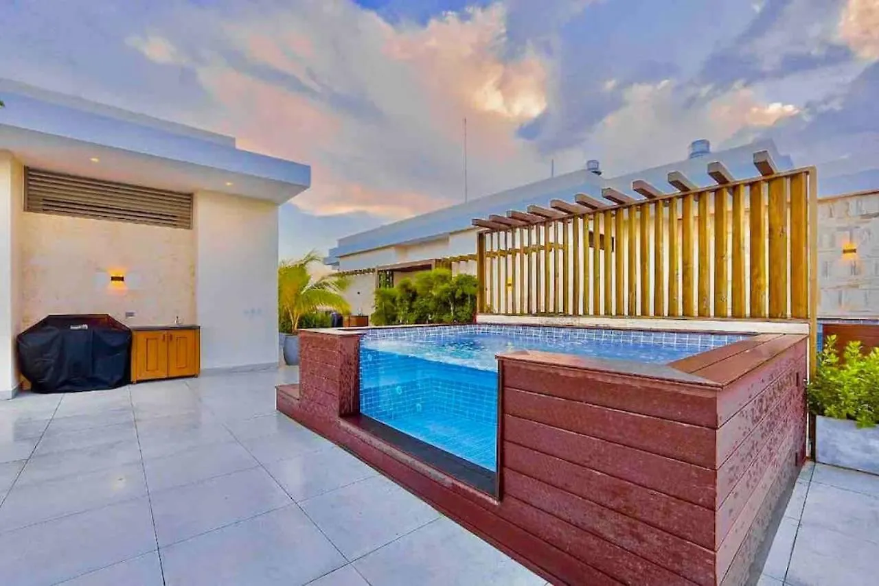 Luxury Centric Upscale Condo Los Prados アパート